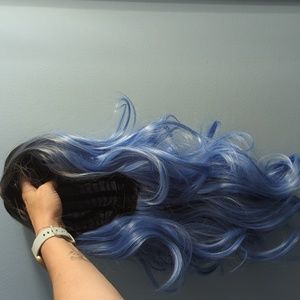 Wig blue